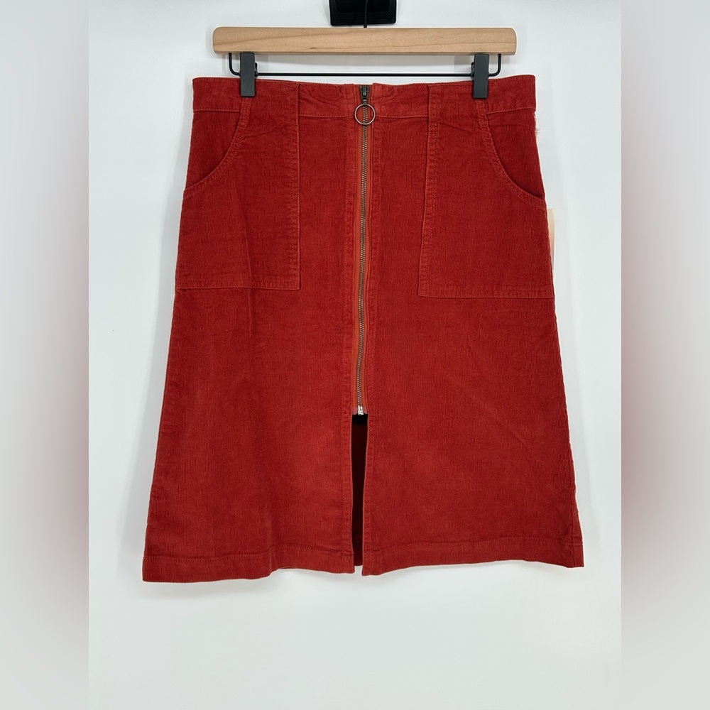 "NWT" SUN & SHADOW Corduroy‎ Pencil Zip Skirt In Red Ochre- Women's 8